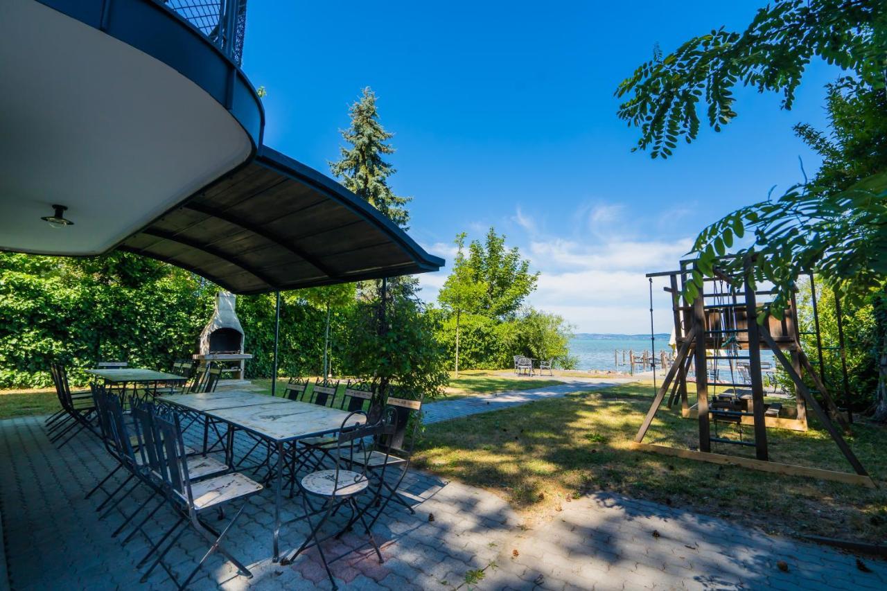 Anna Beach Villa Siofok Luaran gambar